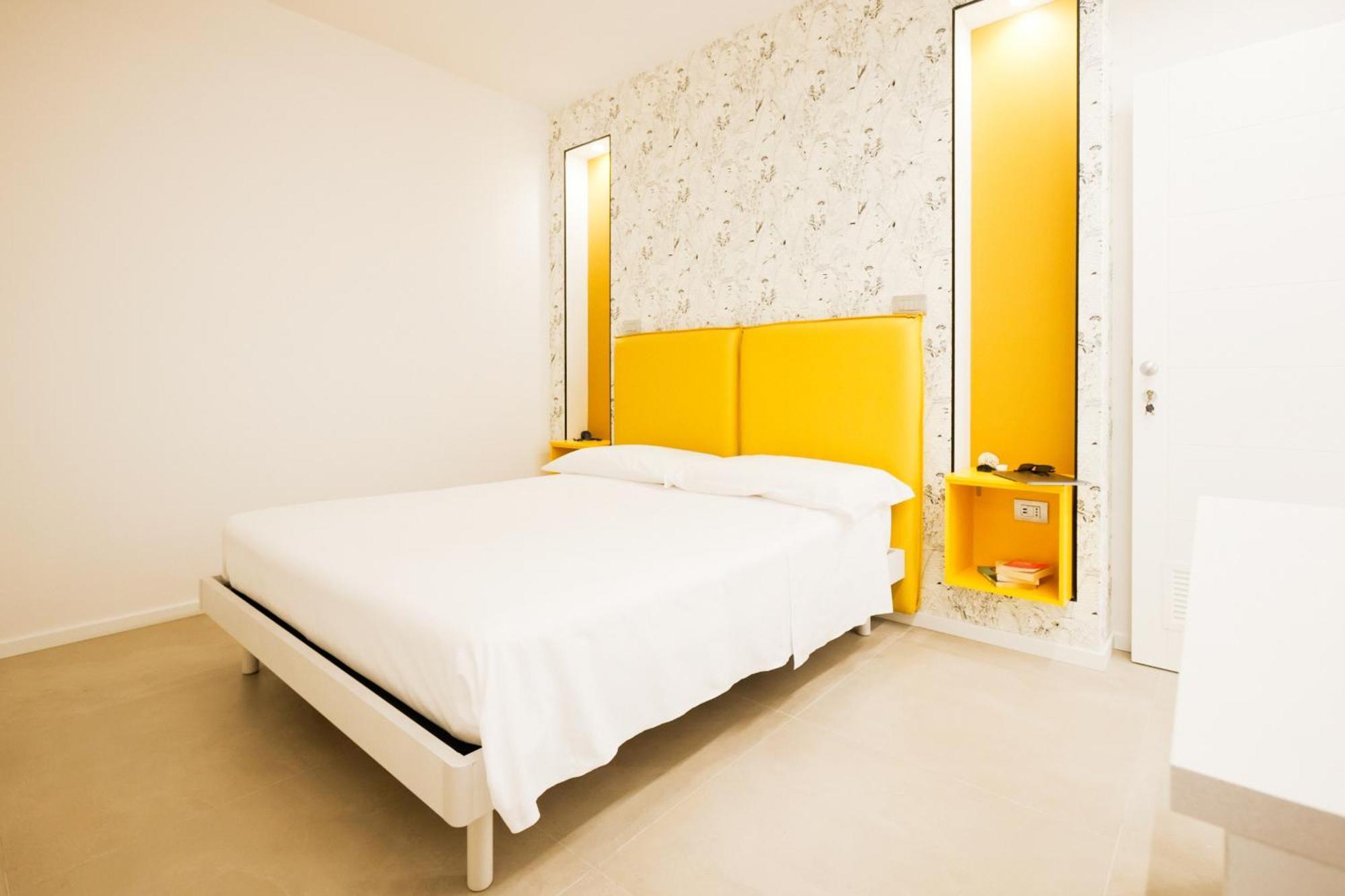 Casa Dei Venti - Guest House 泰拉奇纳 外观 照片